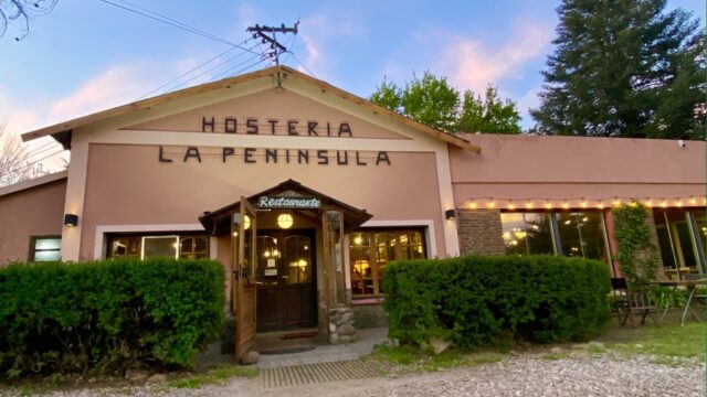 Hosteria La Peninsula